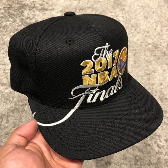 2017 Adidas Golden State Warriors NBA Finals Black Snapback Hat Cap Basketball - Picture 1 of 8